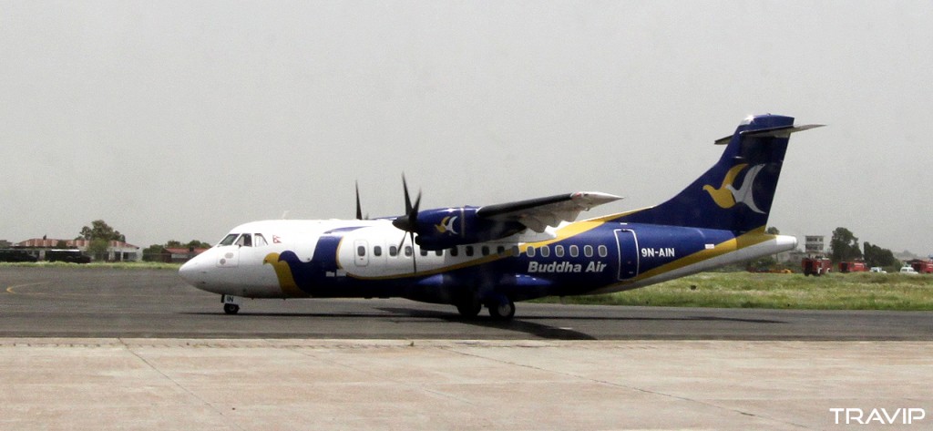 Máy bay ATR42 của hãng hàng không Nepal là Buddha Air tại sân bay quốc tế Tribhuvan, thủ đô Kathmandu, Nepal. 